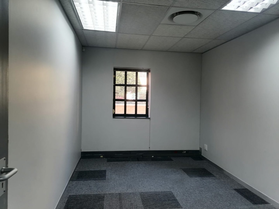 To Let commercial Property for Rent in Sunninghill Gauteng