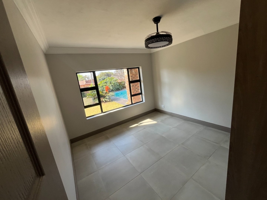 4 Bedroom Property for Sale in Garsfontein Gauteng