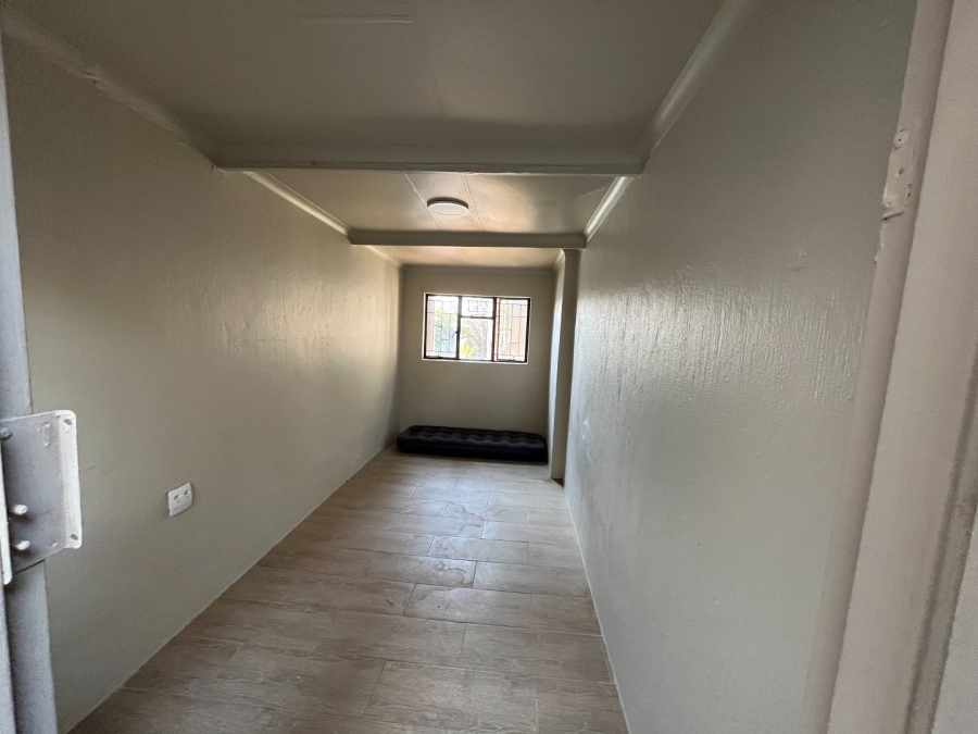 4 Bedroom Property for Sale in Garsfontein Gauteng