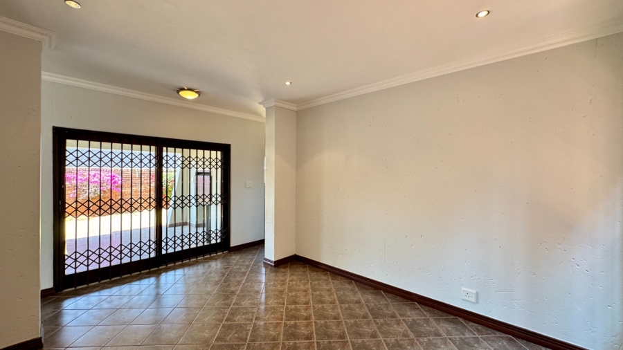 3 Bedroom Property for Sale in Pierre Van Ryneveld Gauteng