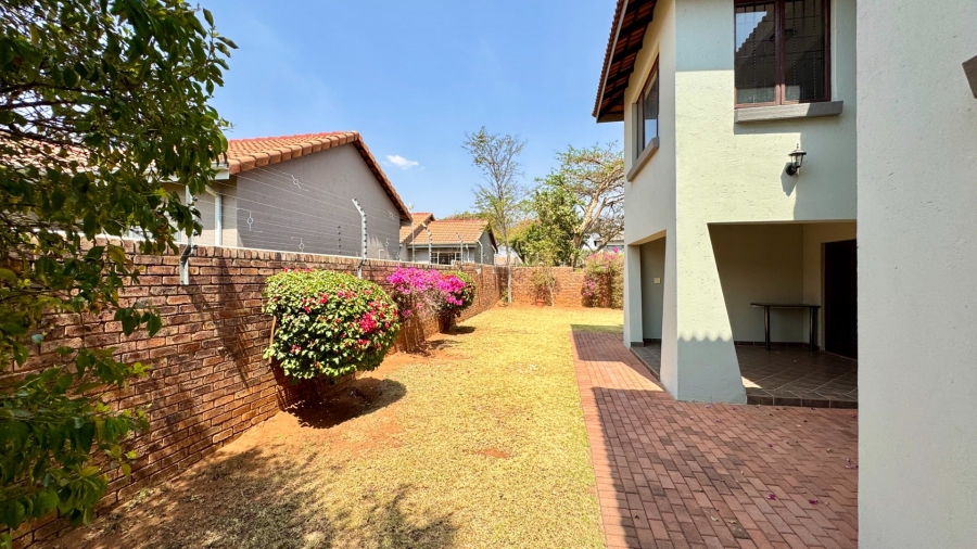 3 Bedroom Property for Sale in Pierre Van Ryneveld Gauteng