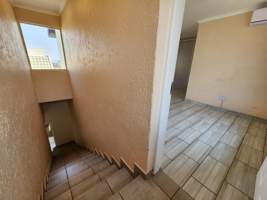 4 Bedroom Property for Sale in Marais Steyn Park Gauteng