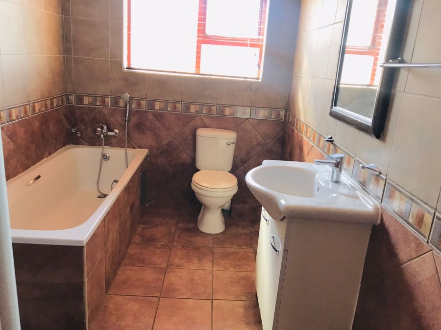 To Let 2 Bedroom Property for Rent in Bartlett Gauteng