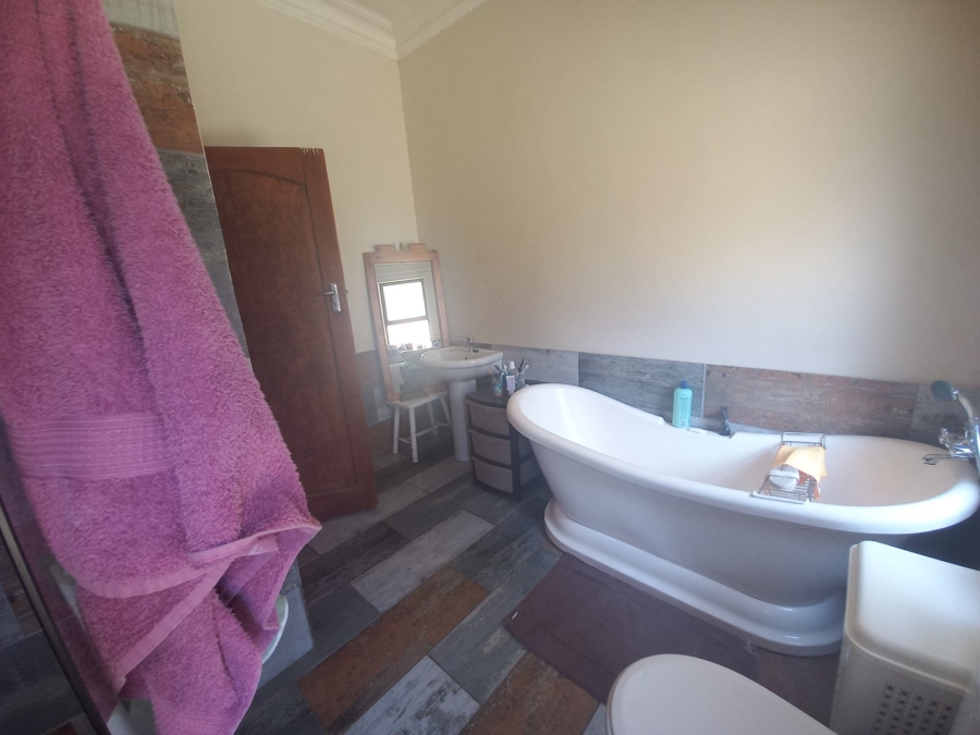 3 Bedroom Property for Sale in Heidelberg Proper Gauteng