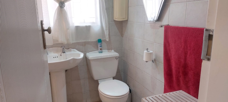 3 Bedroom Property for Sale in Mulbarton Gauteng