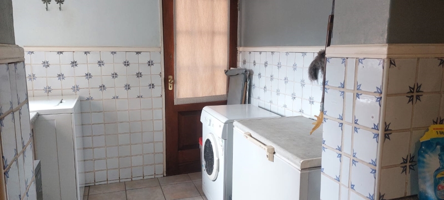 3 Bedroom Property for Sale in Mulbarton Gauteng