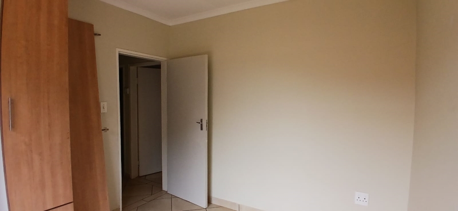 To Let 3 Bedroom Property for Rent in Heuweloord Gauteng