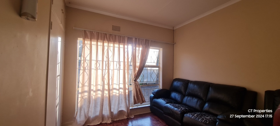 5 Bedroom Property for Sale in Symhurst Gauteng