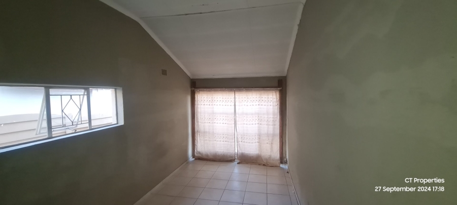 5 Bedroom Property for Sale in Symhurst Gauteng