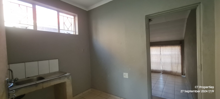 5 Bedroom Property for Sale in Symhurst Gauteng