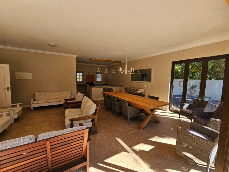 7 Bedroom Property for Sale in Wonderboom AH Gauteng