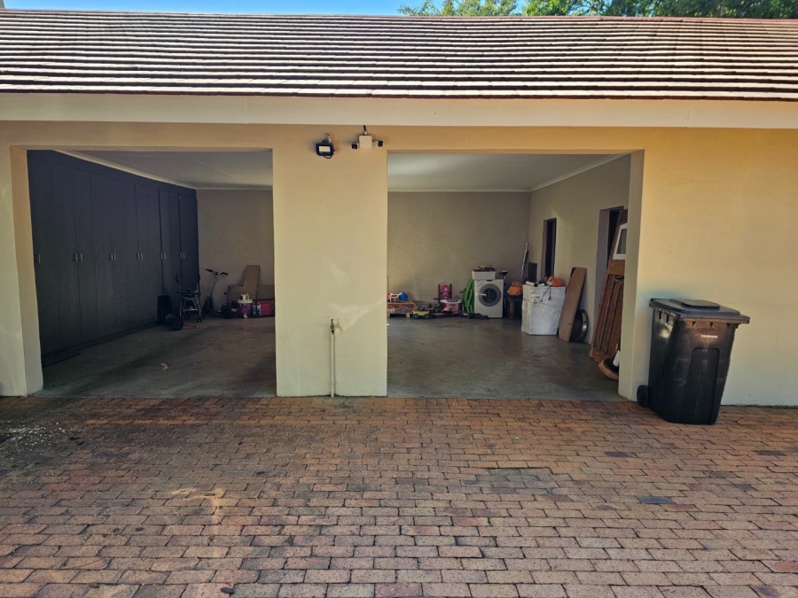 7 Bedroom Property for Sale in Wonderboom AH Gauteng