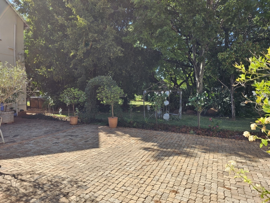 7 Bedroom Property for Sale in Wonderboom AH Gauteng