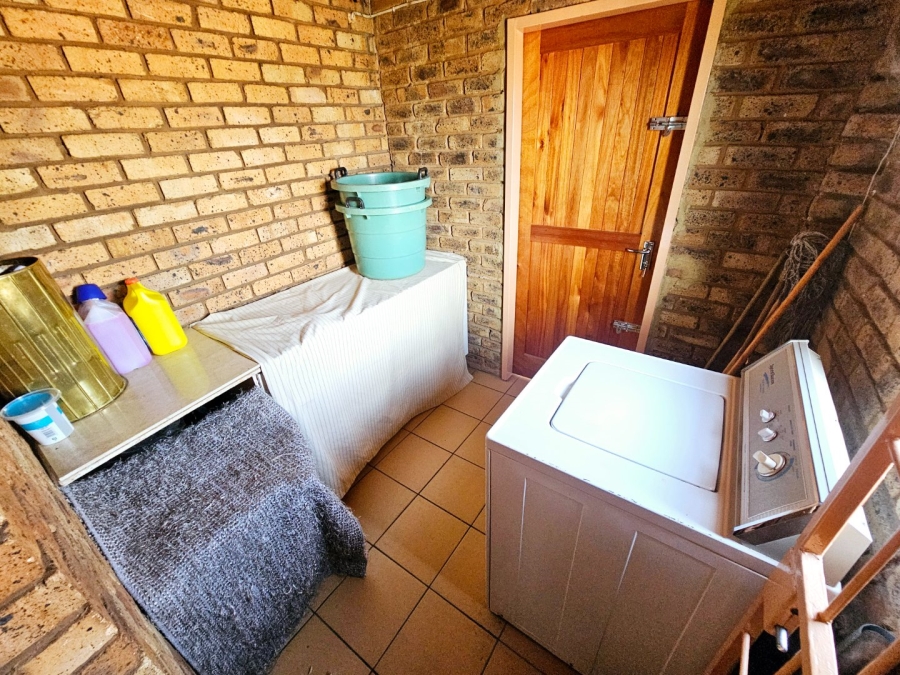 4 Bedroom Property for Sale in Erasmia Gauteng