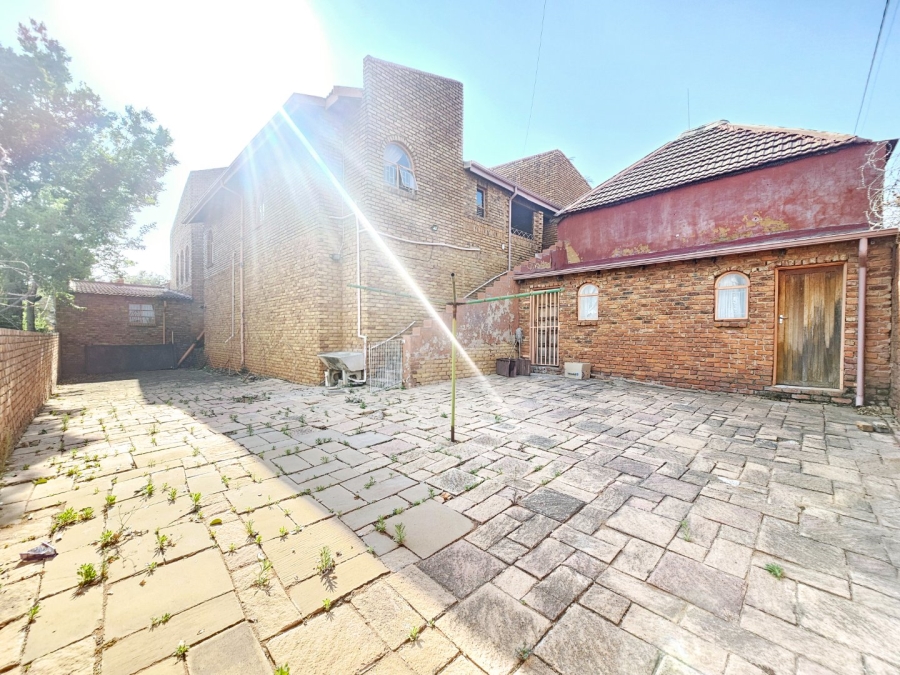 4 Bedroom Property for Sale in Erasmia Gauteng