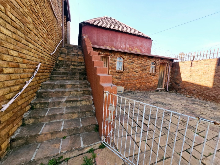 4 Bedroom Property for Sale in Erasmia Gauteng