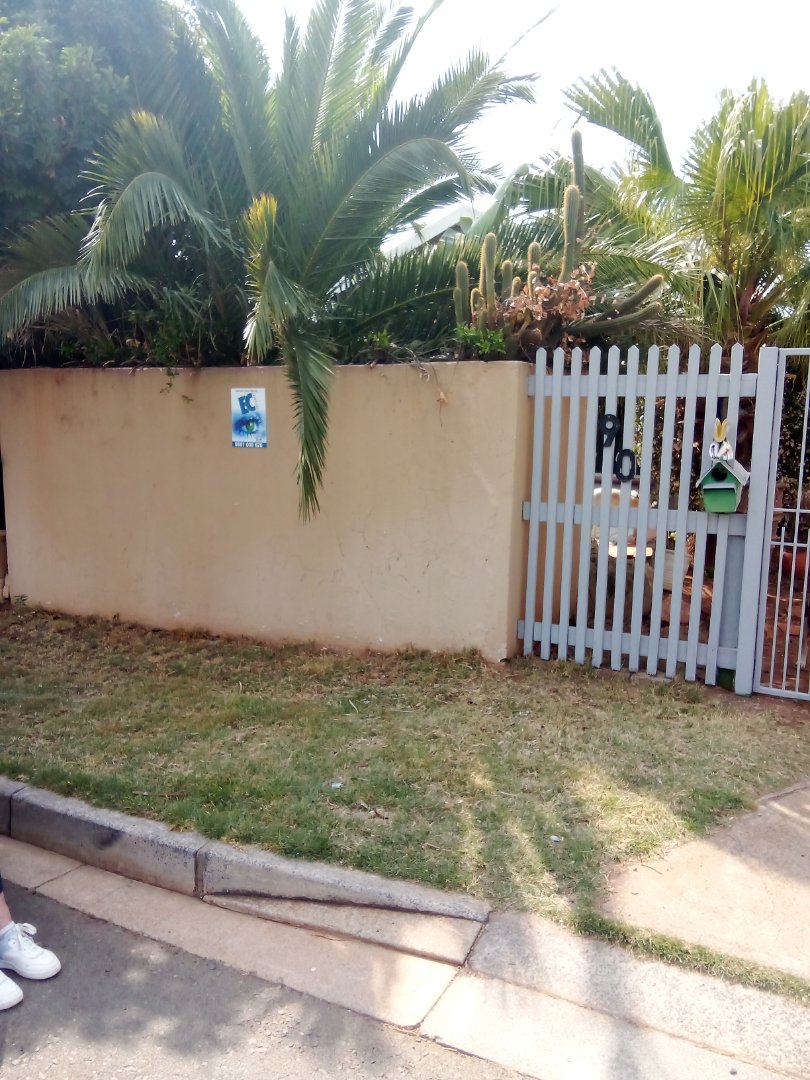 3 Bedroom Property for Sale in Sophiatown Gauteng