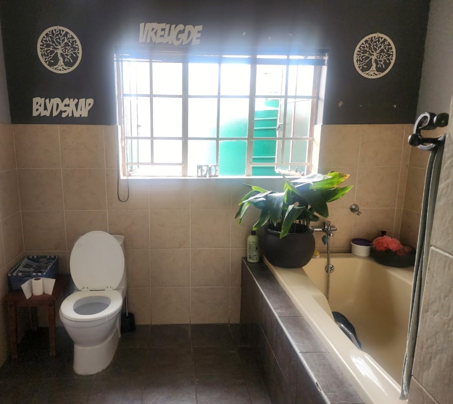 3 Bedroom Property for Sale in Wonderboom AH Gauteng