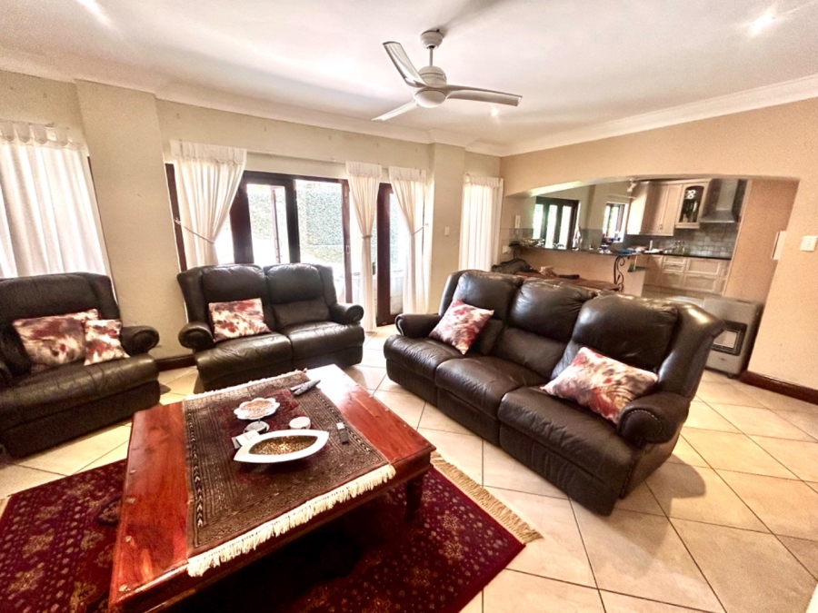 6 Bedroom Property for Sale in Faerie Glen Gauteng