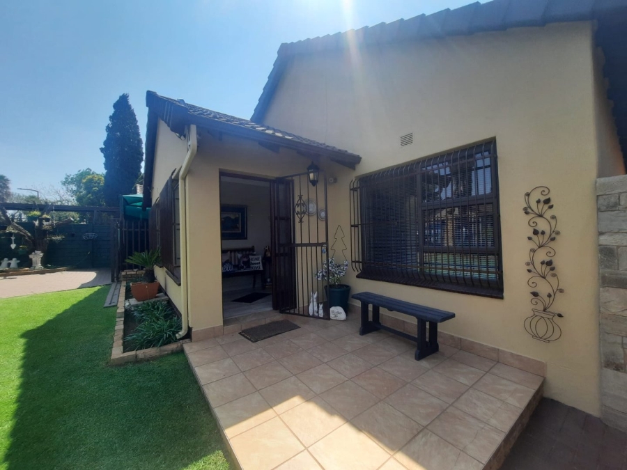 3 Bedroom Property for Sale in Rant En Dal Gauteng