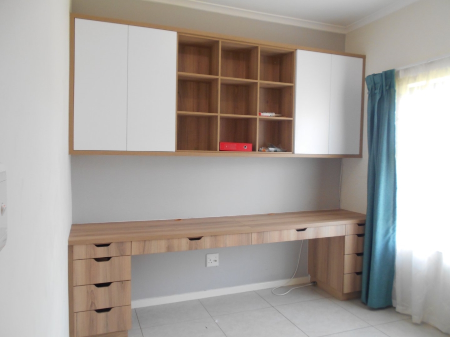 To Let 3 Bedroom Property for Rent in Louwlardia Gauteng