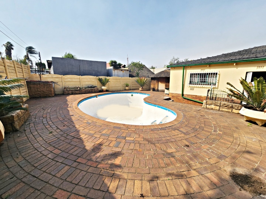 4 Bedroom Property for Sale in Primrose Gauteng