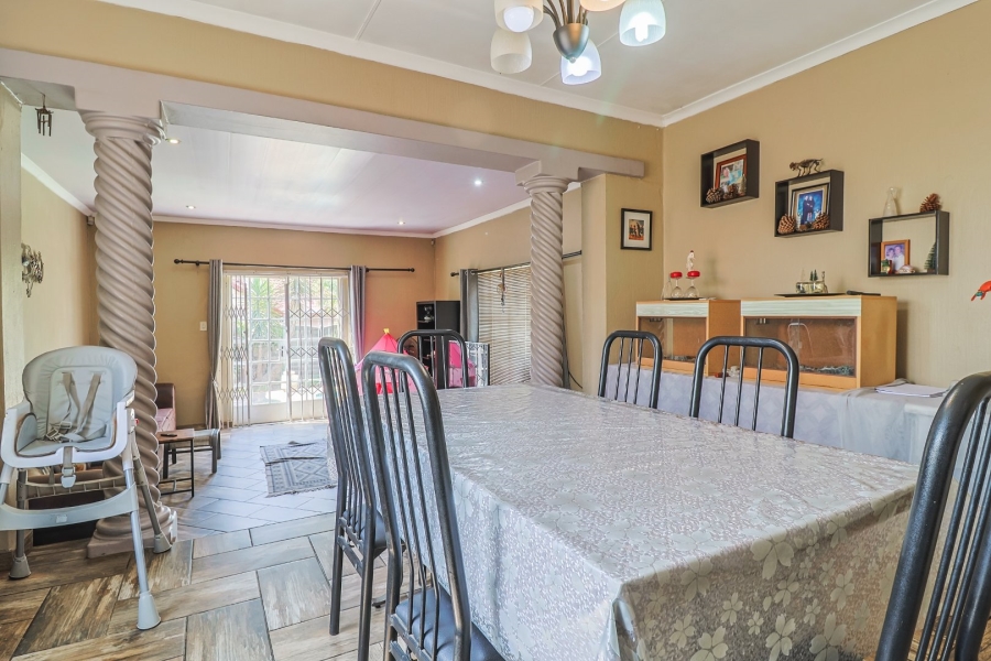 3 Bedroom Property for Sale in Brackendowns Gauteng