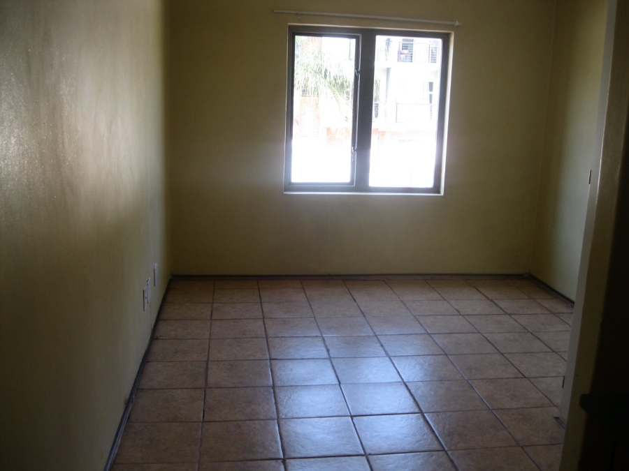 To Let 1 Bedroom Property for Rent in Riviera Gauteng