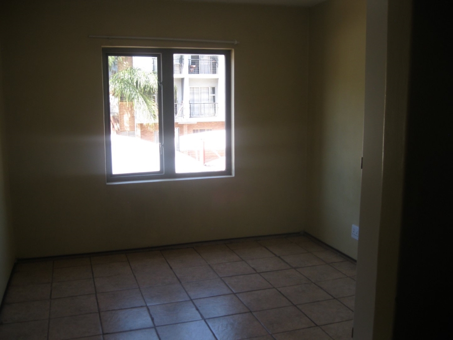 To Let 1 Bedroom Property for Rent in Riviera Gauteng