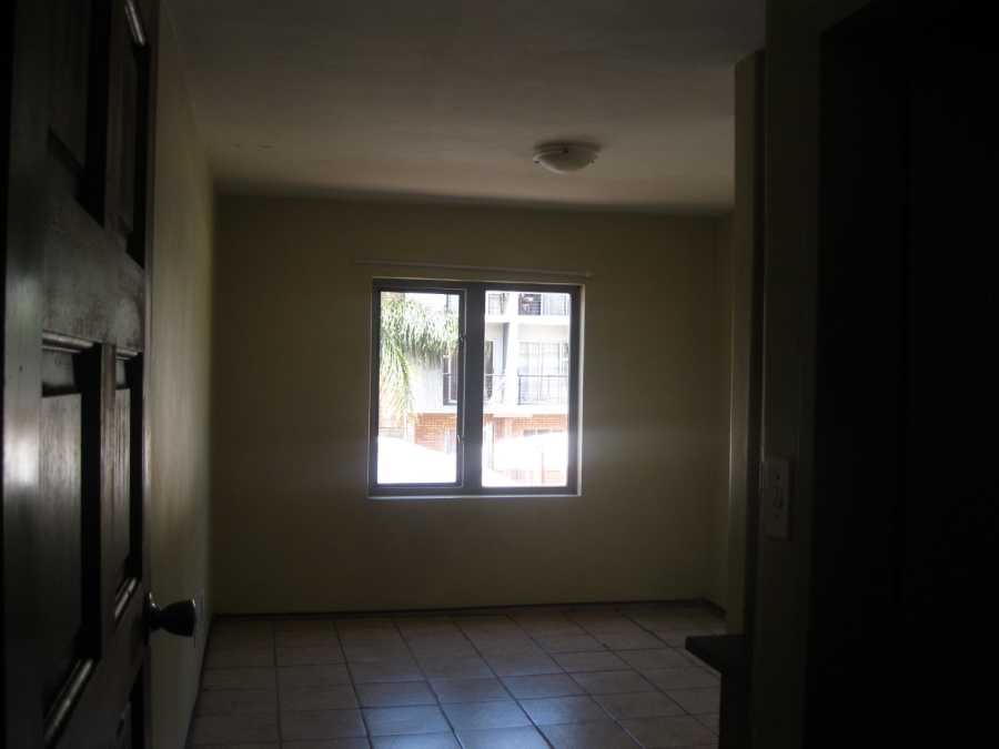 To Let 1 Bedroom Property for Rent in Riviera Gauteng