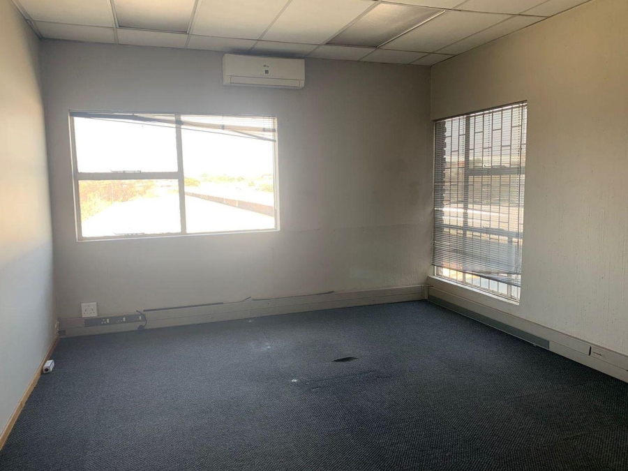 To Let commercial Property for Rent in Eastgate Gauteng