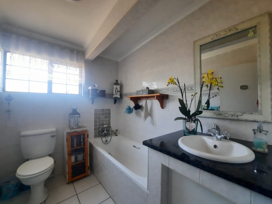 2 Bedroom Property for Sale in Rant En Dal Gauteng