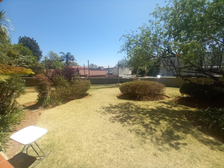 3 Bedroom Property for Sale in Helderkruin Gauteng