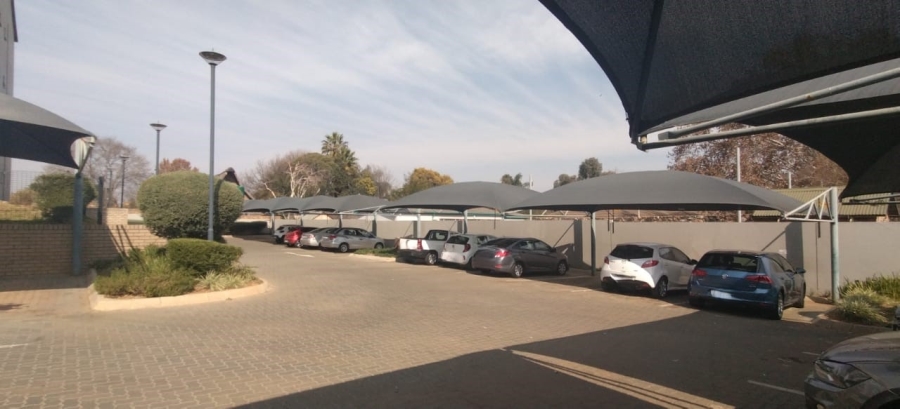 2 Bedroom Property for Sale in Clubview Gauteng