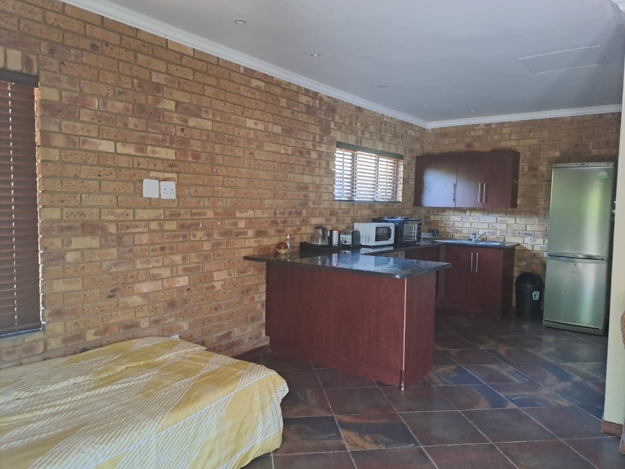 10 Bedroom Property for Sale in Dinokeng Game Reserve Gauteng