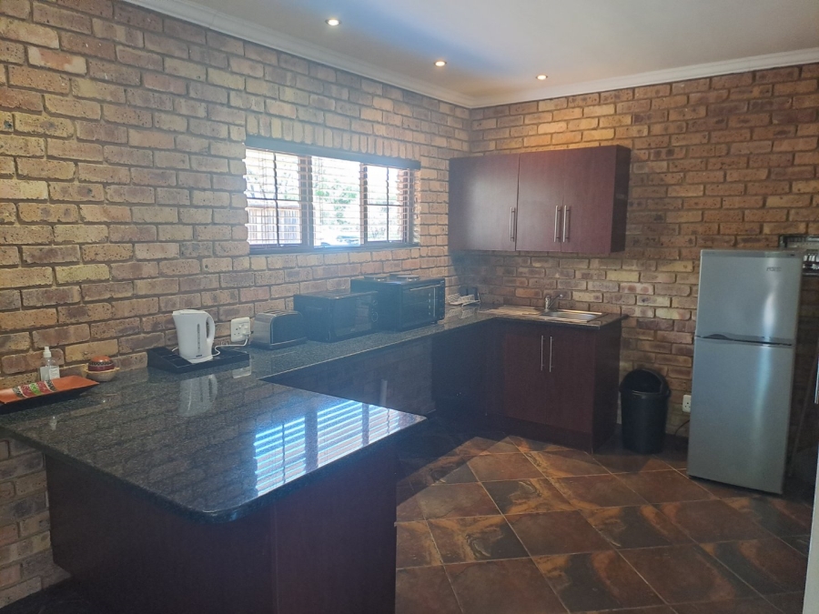 10 Bedroom Property for Sale in Dinokeng Game Reserve Gauteng