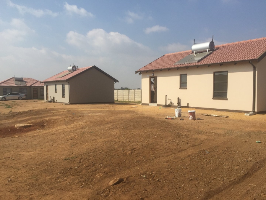 2 Bedroom Property for Sale in Windmill Park Gauteng