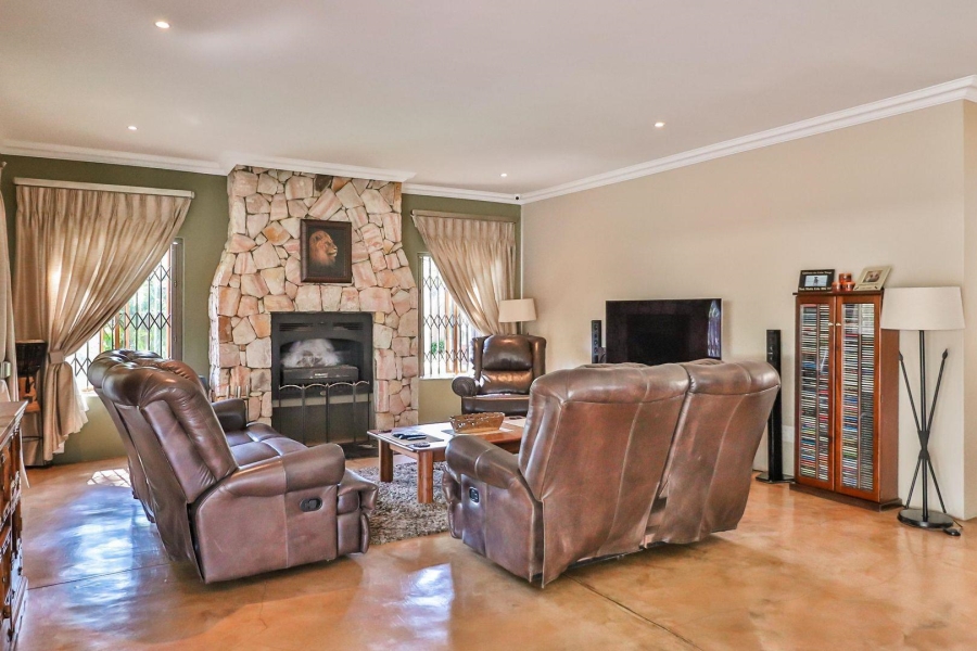 3 Bedroom Property for Sale in Hartzenbergfontein Gauteng