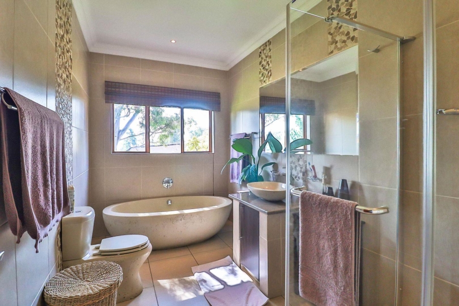 3 Bedroom Property for Sale in Hartzenbergfontein Gauteng