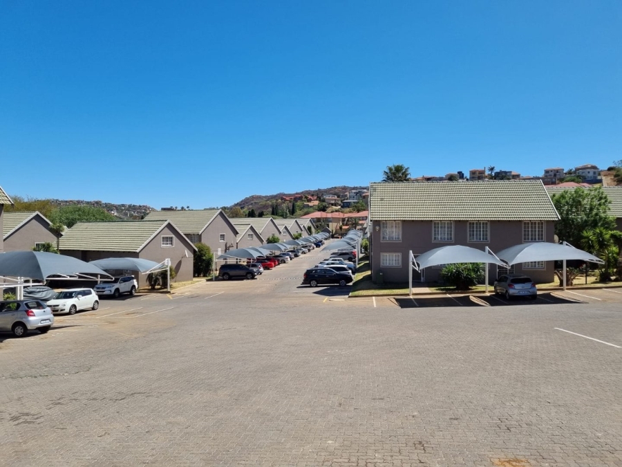 3 Bedroom Property for Sale in Bassonia Rock Gauteng