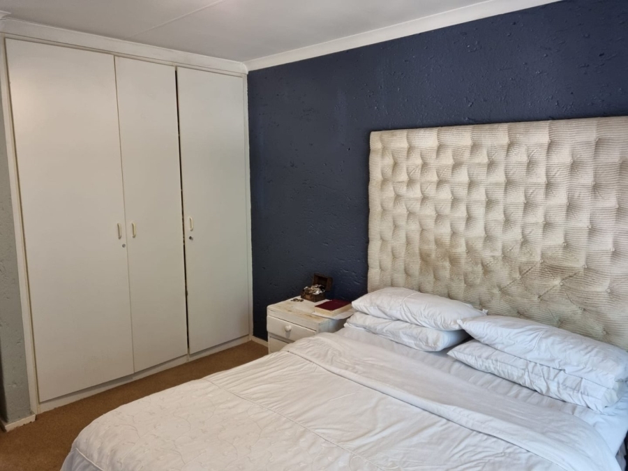 3 Bedroom Property for Sale in Bassonia Rock Gauteng