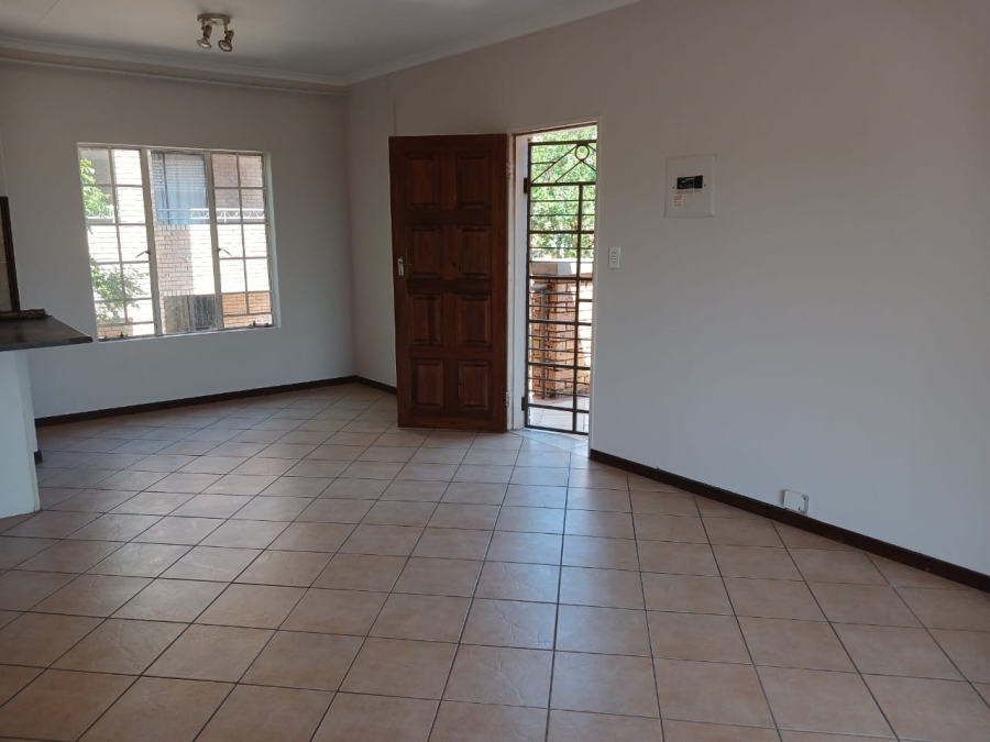 2 Bedroom Property for Sale in Boardwalk Gauteng