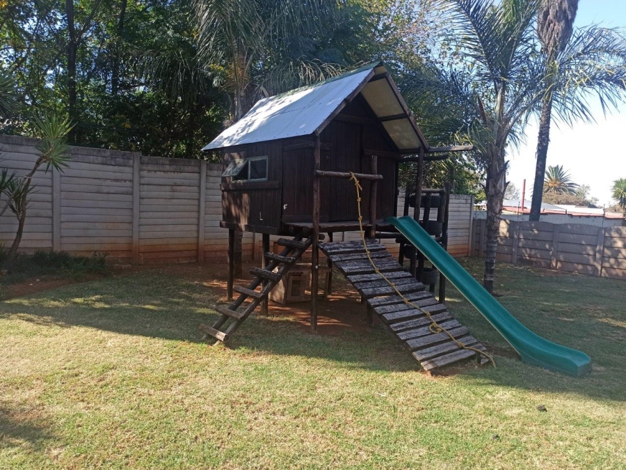 3 Bedroom Property for Sale in Primrose East Gauteng