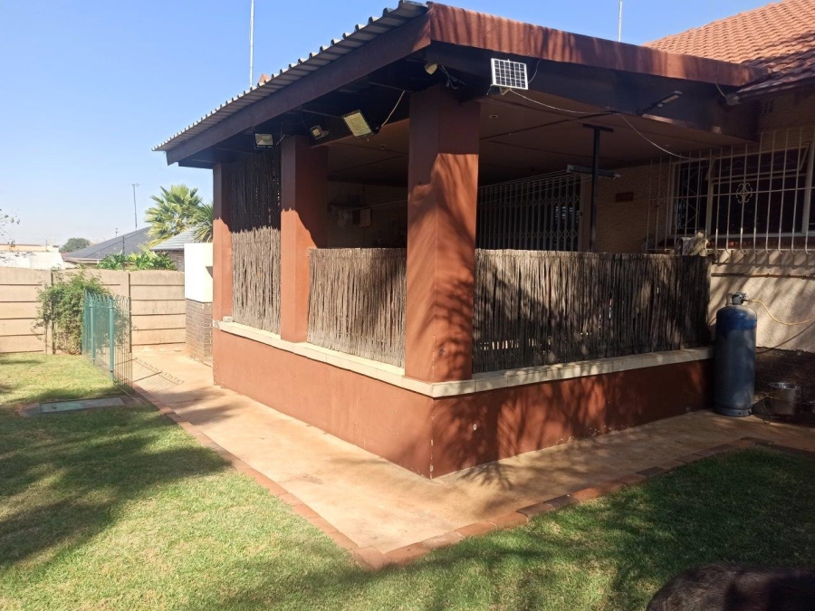 3 Bedroom Property for Sale in Primrose East Gauteng