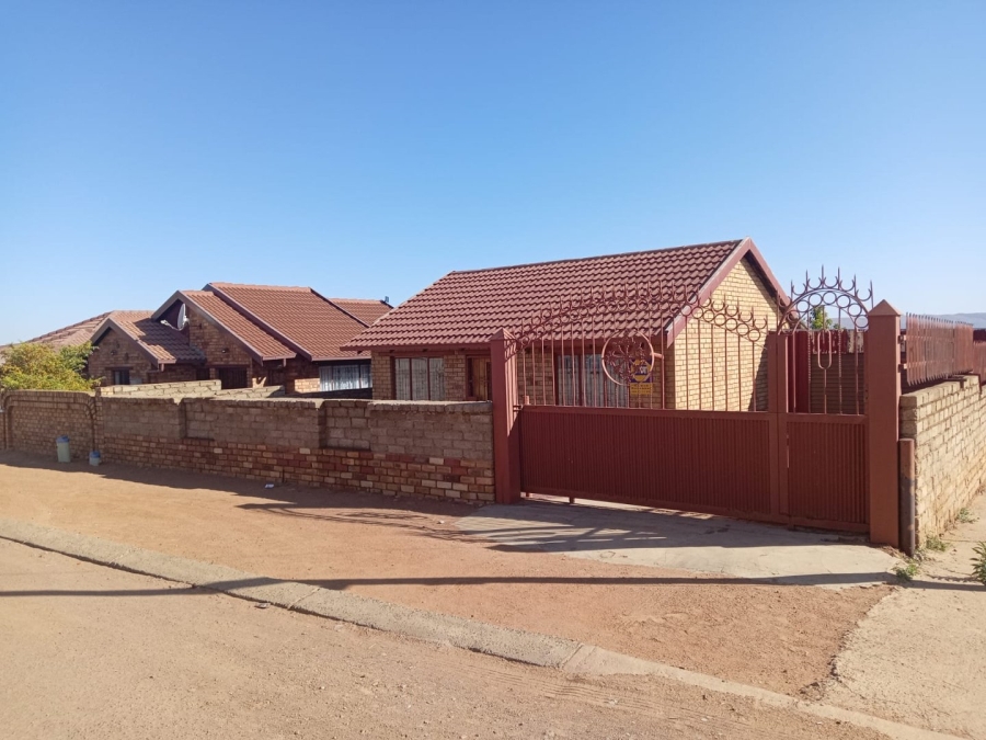 2 Bedroom Property for Sale in Soshanguve WW Gauteng