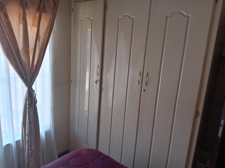 2 Bedroom Property for Sale in Soshanguve WW Gauteng