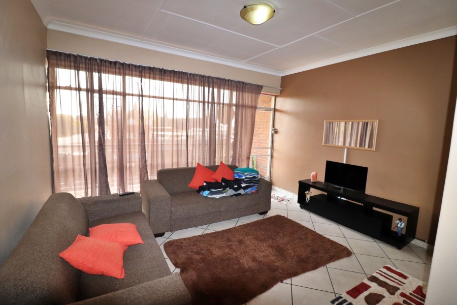 2 Bedroom Property for Sale in Primrose Gauteng