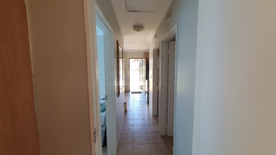 3 Bedroom Property for Sale in Olievenhoutbosch Gauteng