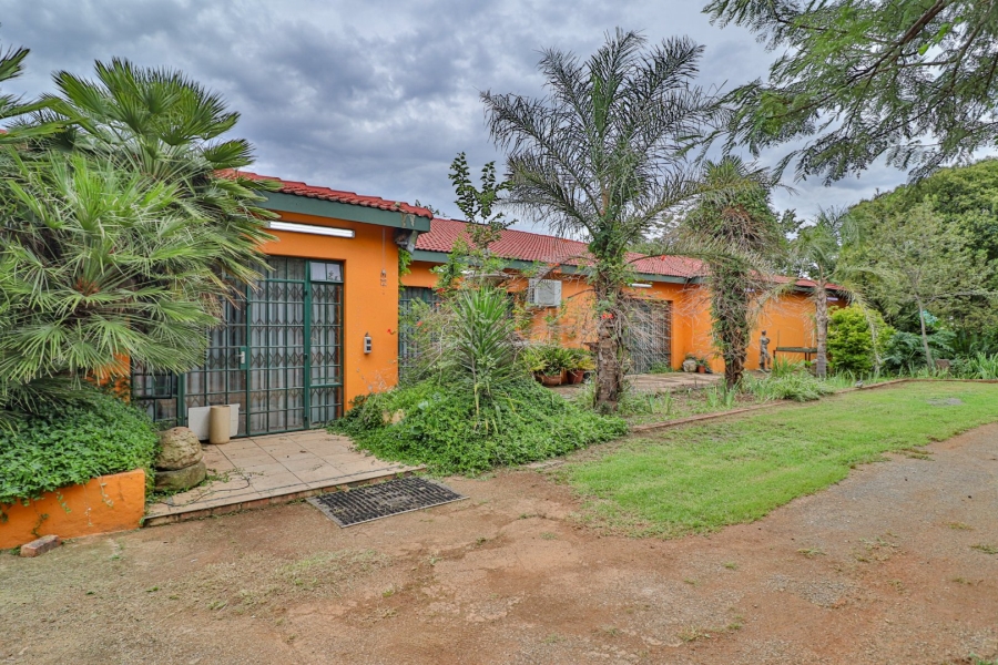 3 Bedroom Property for Sale in Hartzenbergfontein Gauteng