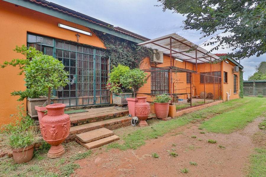 3 Bedroom Property for Sale in Hartzenbergfontein Gauteng